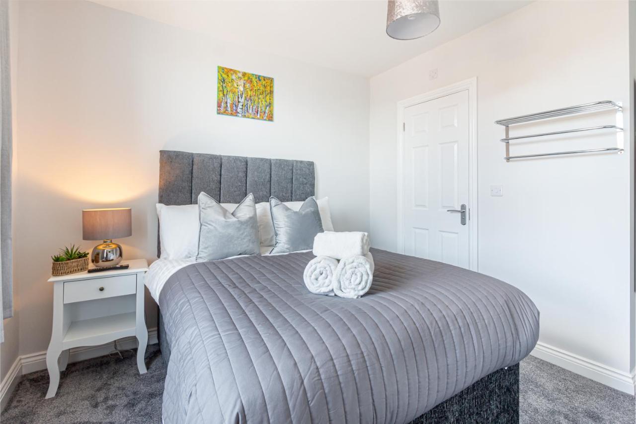 Host & Stay - The Bull Inn, 3 Double Rooms Fernhill Heath Exteriör bild