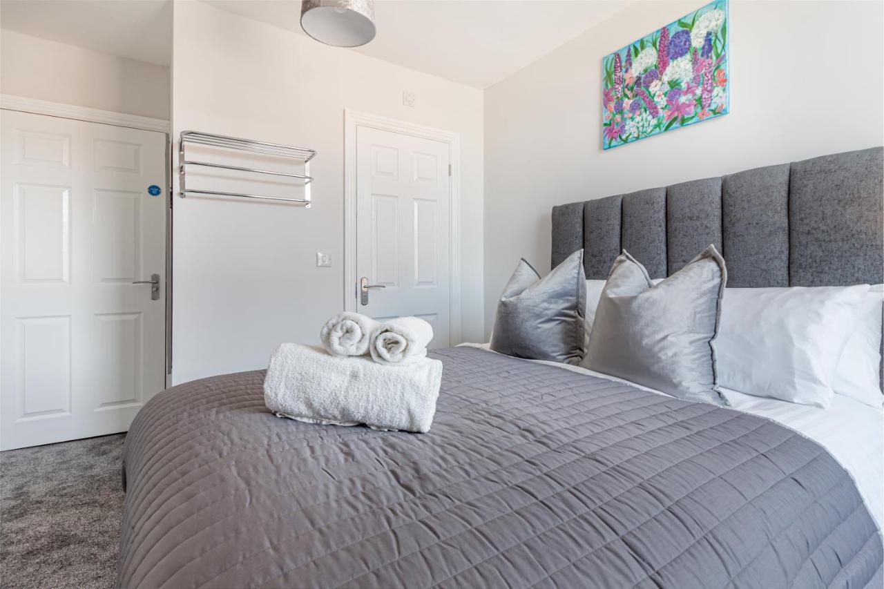 Host & Stay - The Bull Inn, 3 Double Rooms Fernhill Heath Exteriör bild